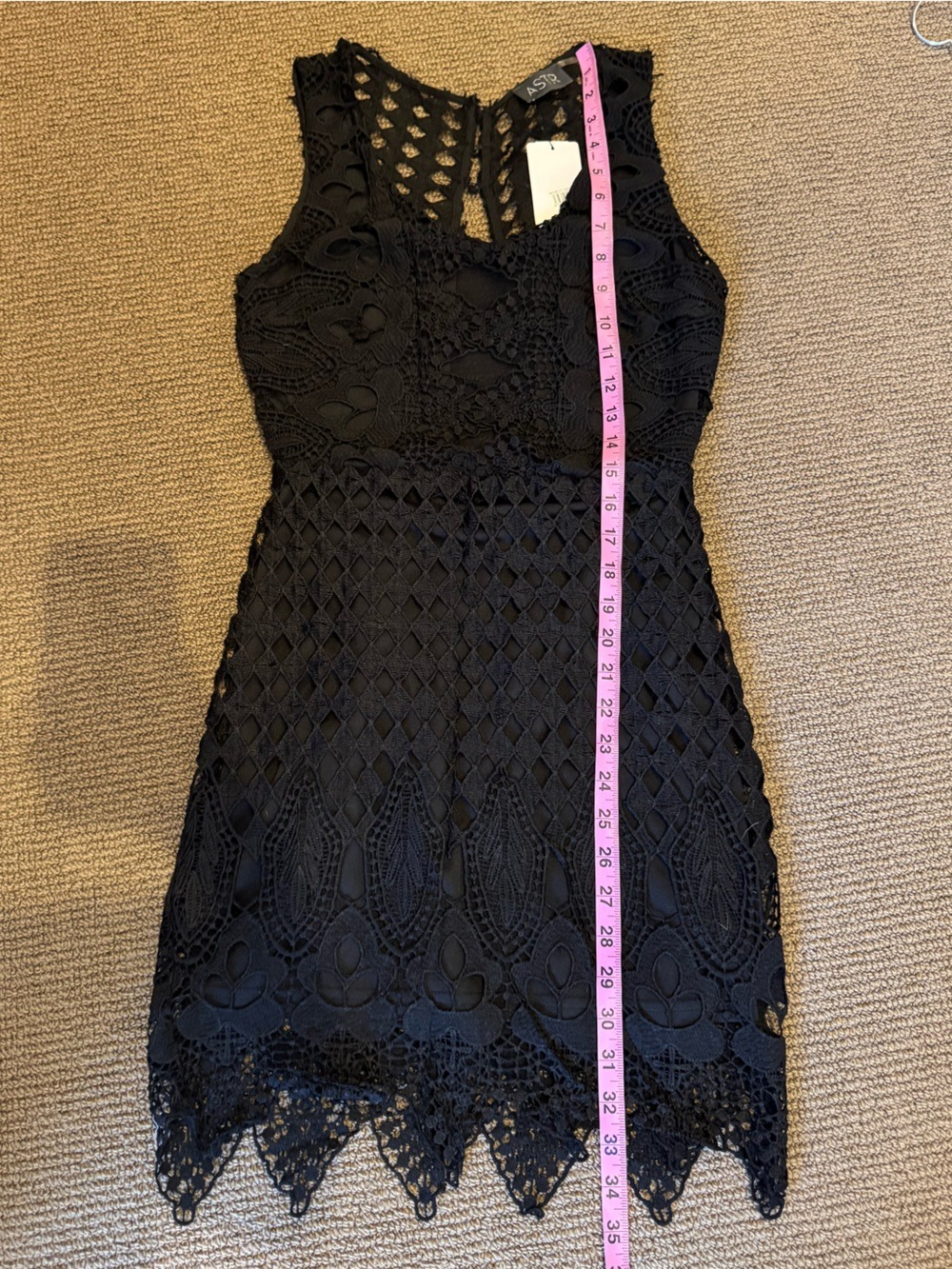 *NWT* ASTR [Nordstrom] Lace Cocktail Dress - Picture 14 of 16